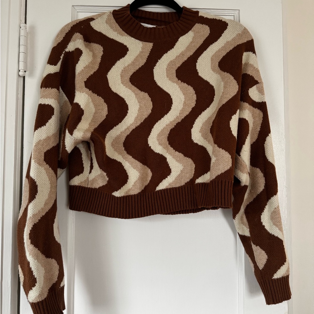 Vestique Brown Sweater